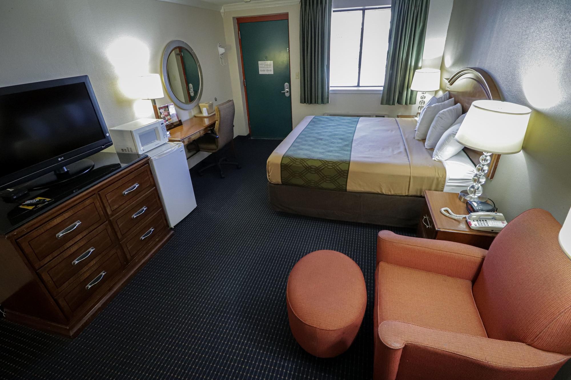 University Inn & Suites Сан-Антонио Экстерьер фото